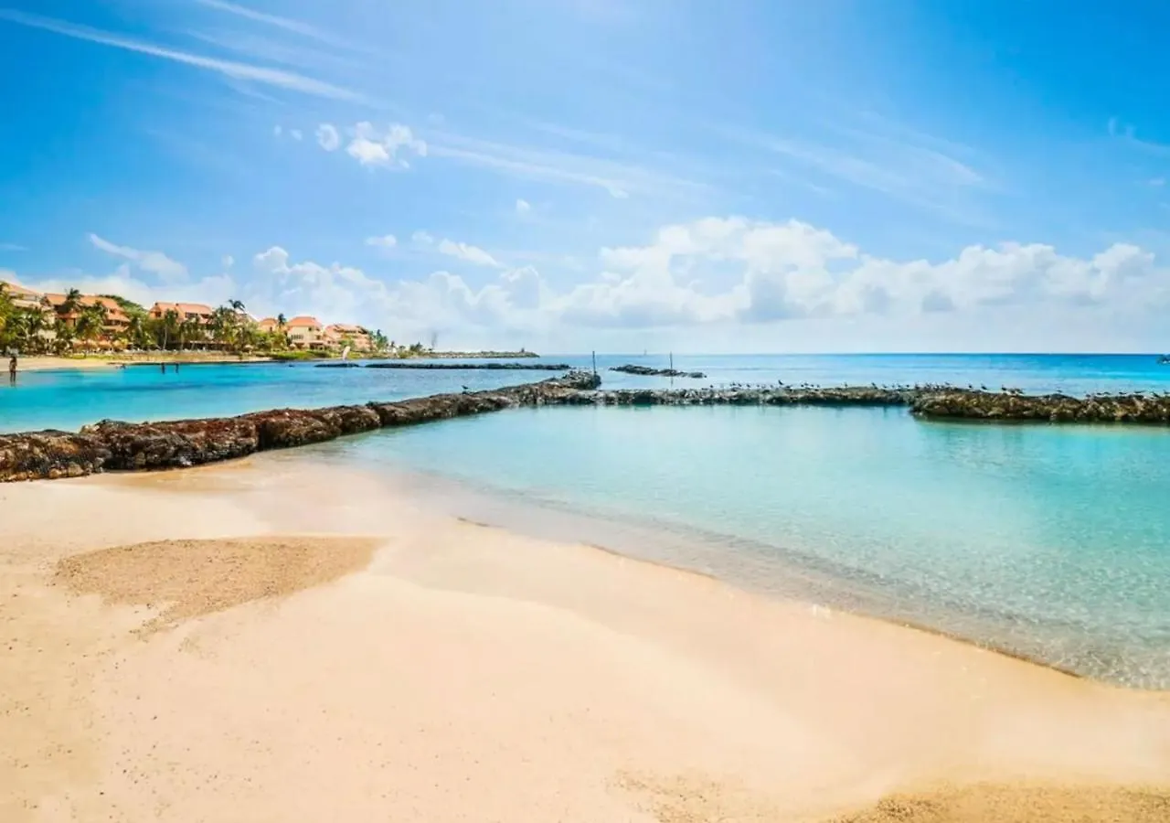 Modern Apartment With Private Terrace And Golf Course View, Free Parking In Puerto Aventuras 0*,